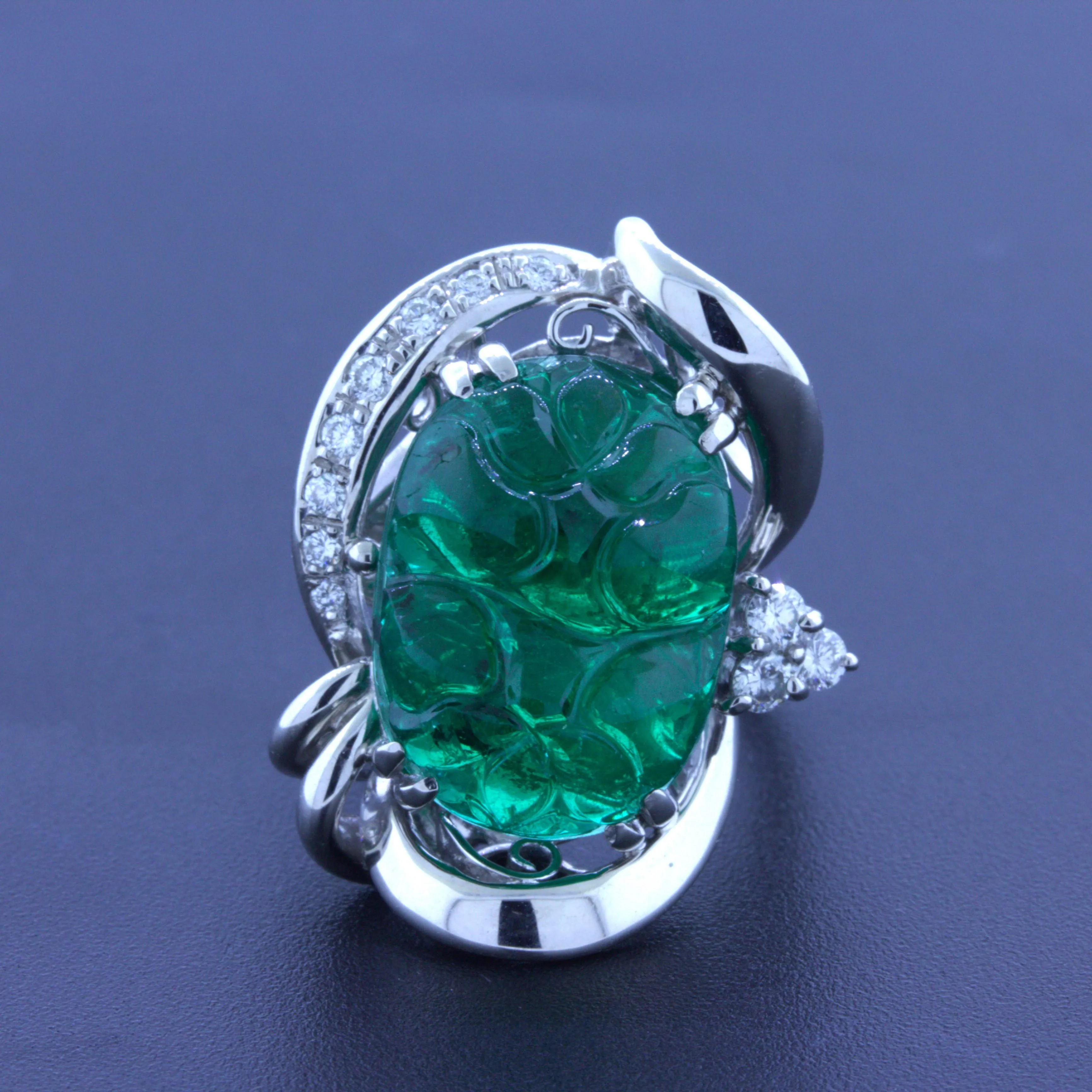 10.23 Carat Fine Carved Emerald Diamond Platinum Ring