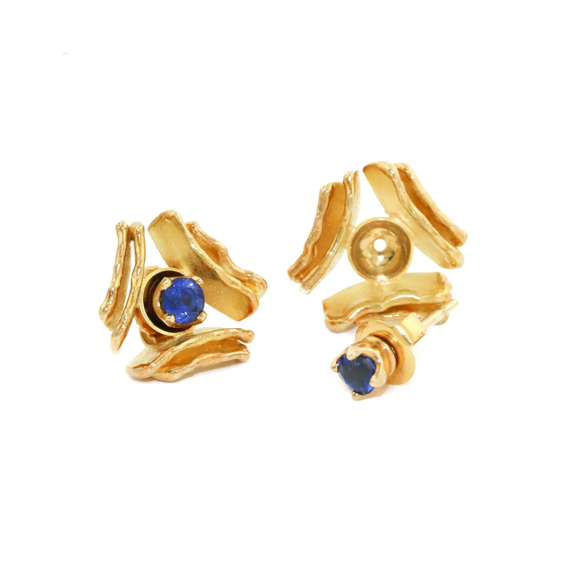 18k Royal Blue Sapphire Toni Cavelti Studs