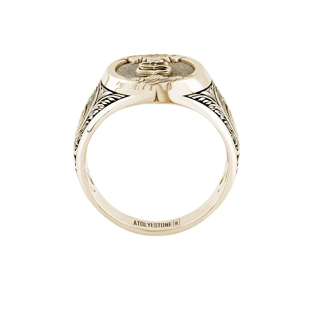 Classic Statement Signet Ring in Gold