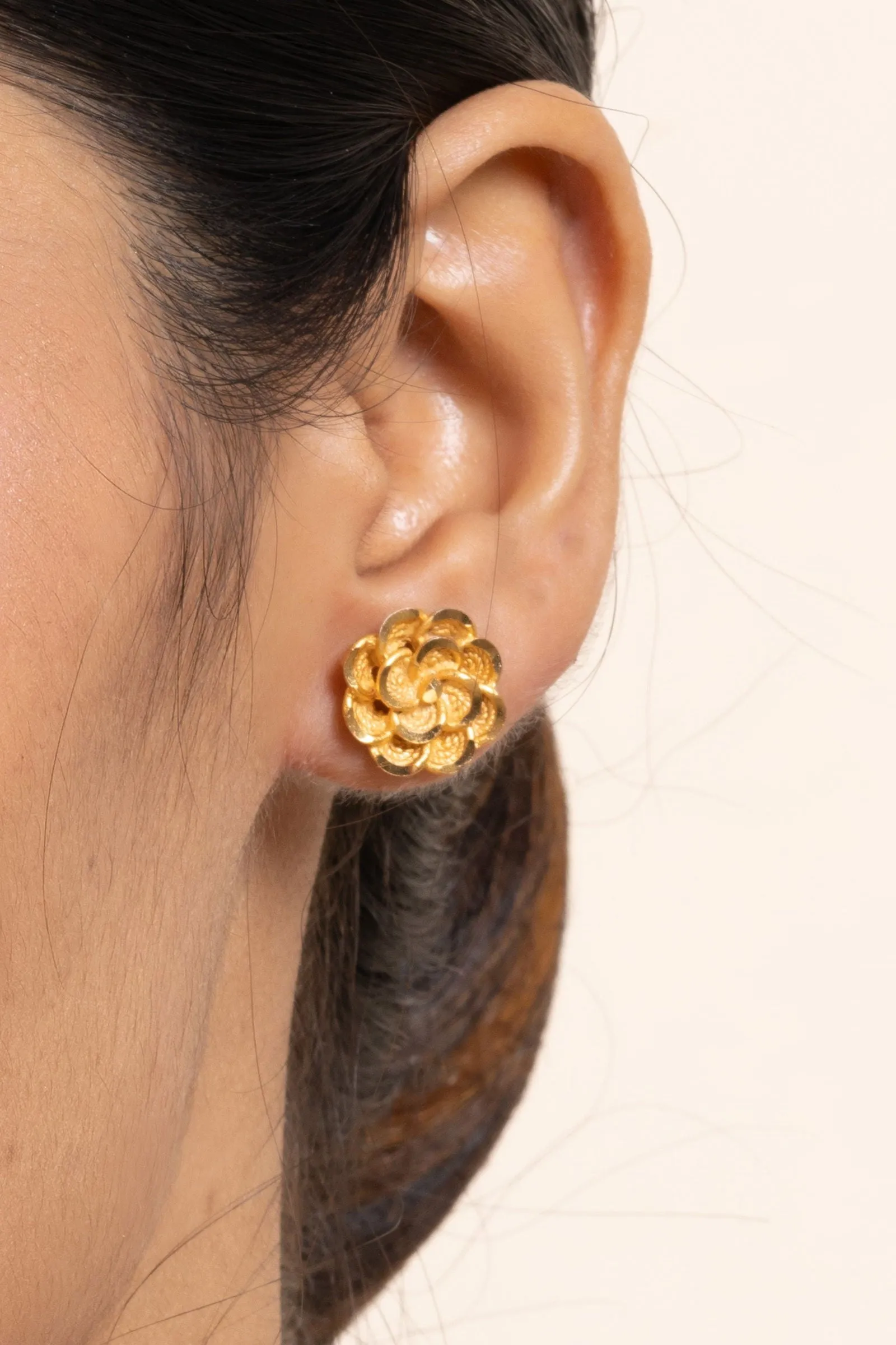 Gold Plated Double Layer Flower Stud Earrings - Exquisite Jewelry for All Occasions