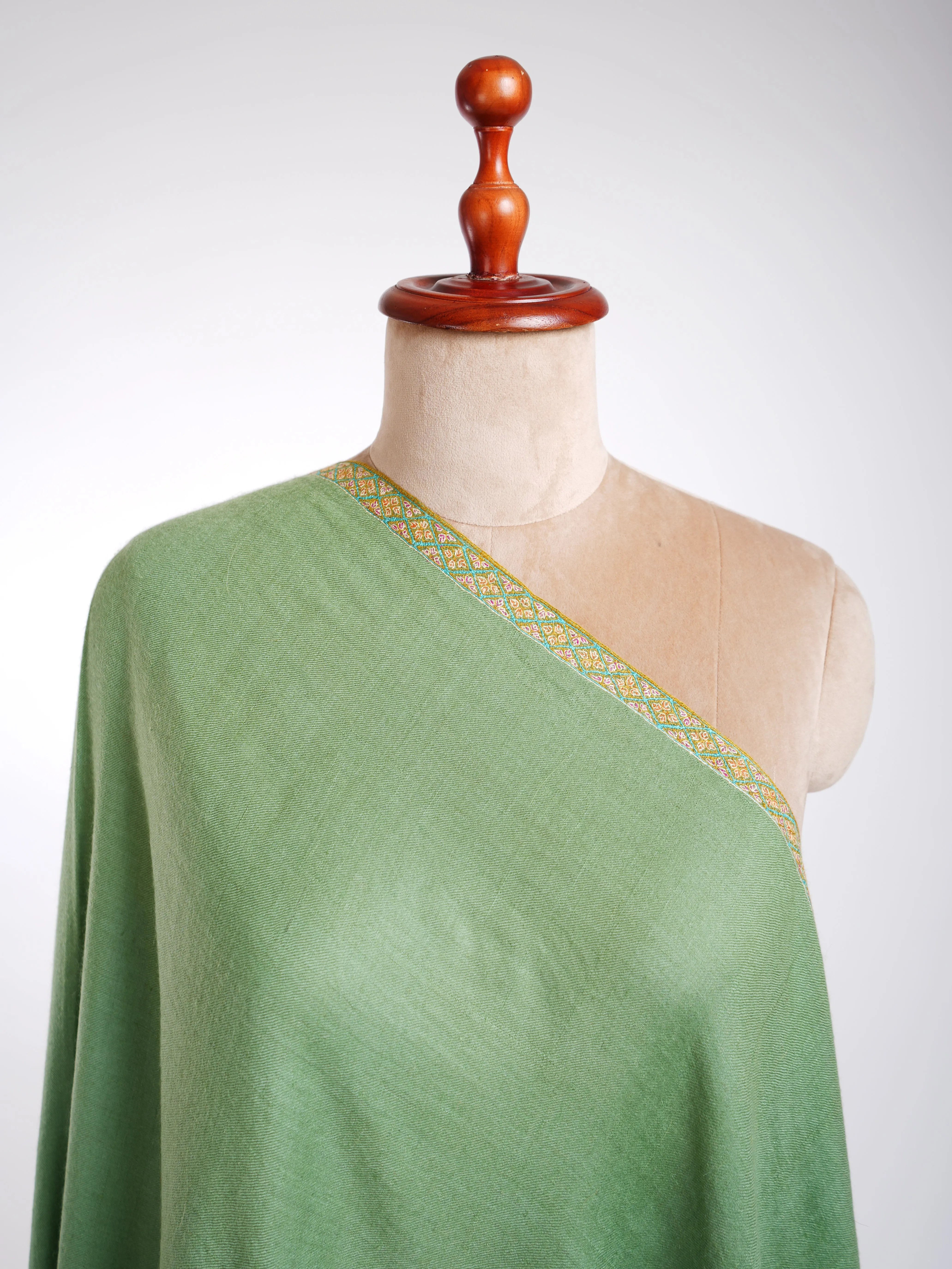 Hashia Kashmiri Embroidery Pashmina Shawl Emerald