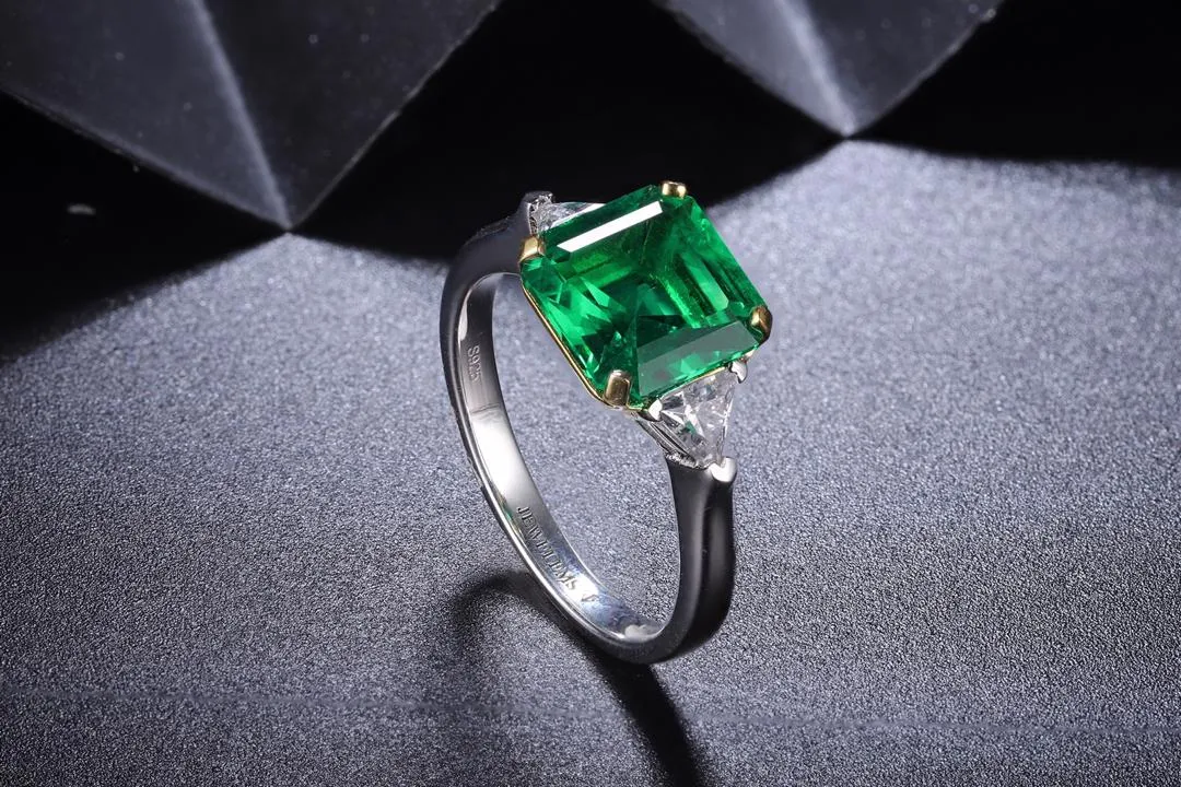 Luxury stunning ladies emerald ring with jewelems stones in two tone 1-3 cts SKU: 6142068