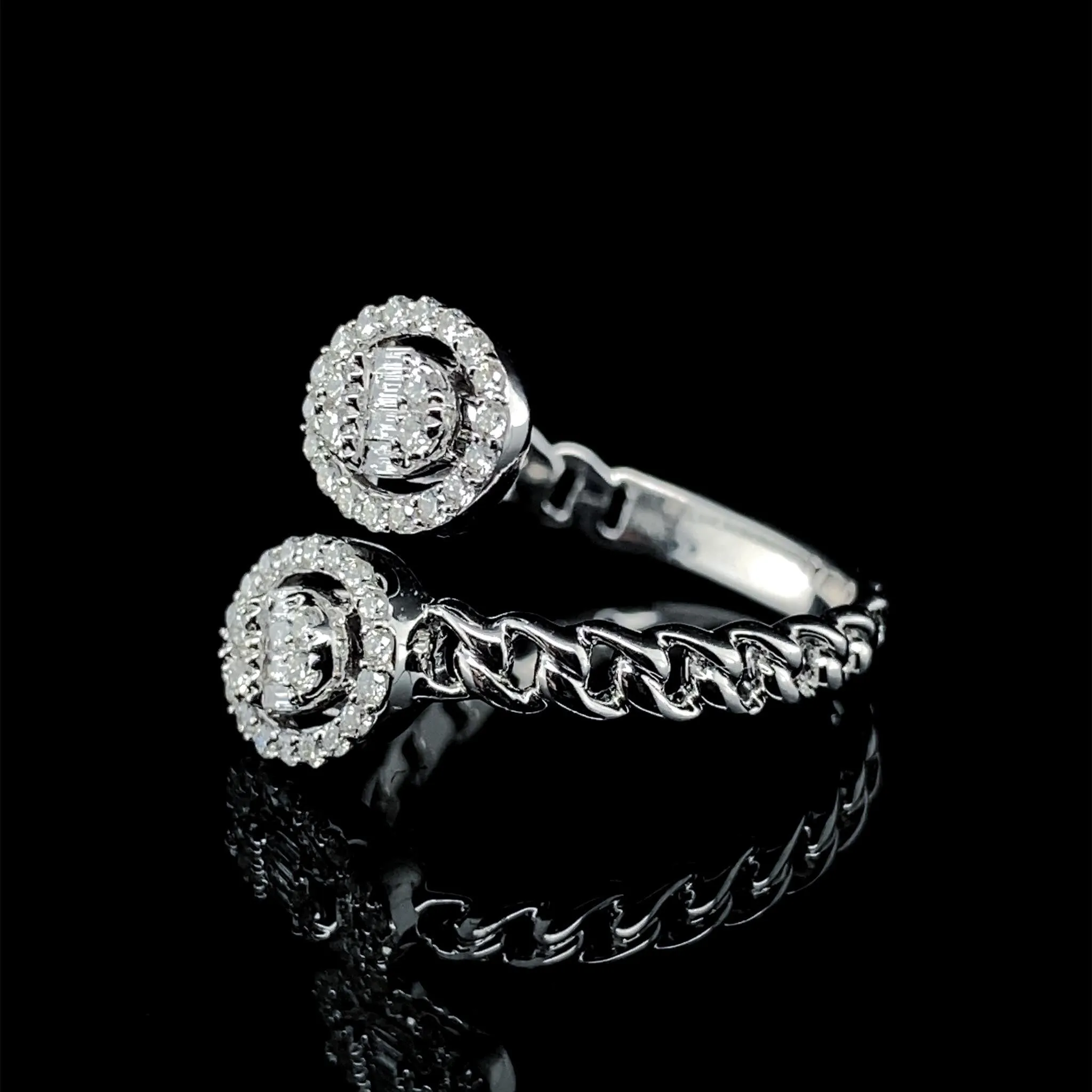 #LVNA2024 | Dual Oval Halo Chain Diamond Ring 18kt