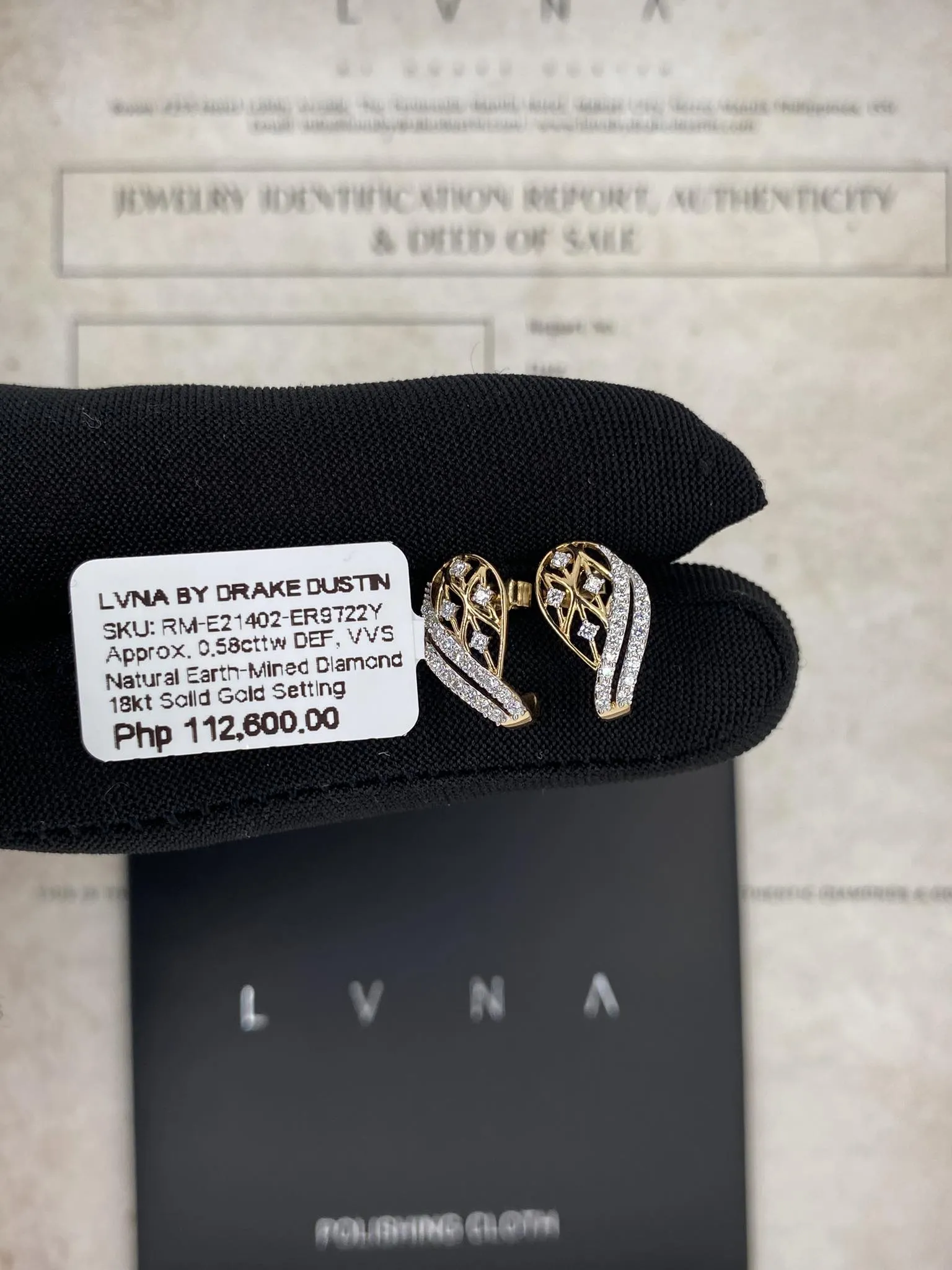 #LVNA2024 | Golden Birds Huggie Stud Diamond Earrings 18kt