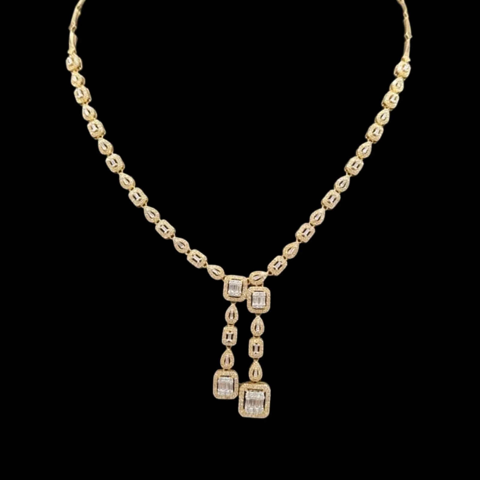 #LVNA2024 |  Grand Golden Statement Diamond Necklace 18ktt