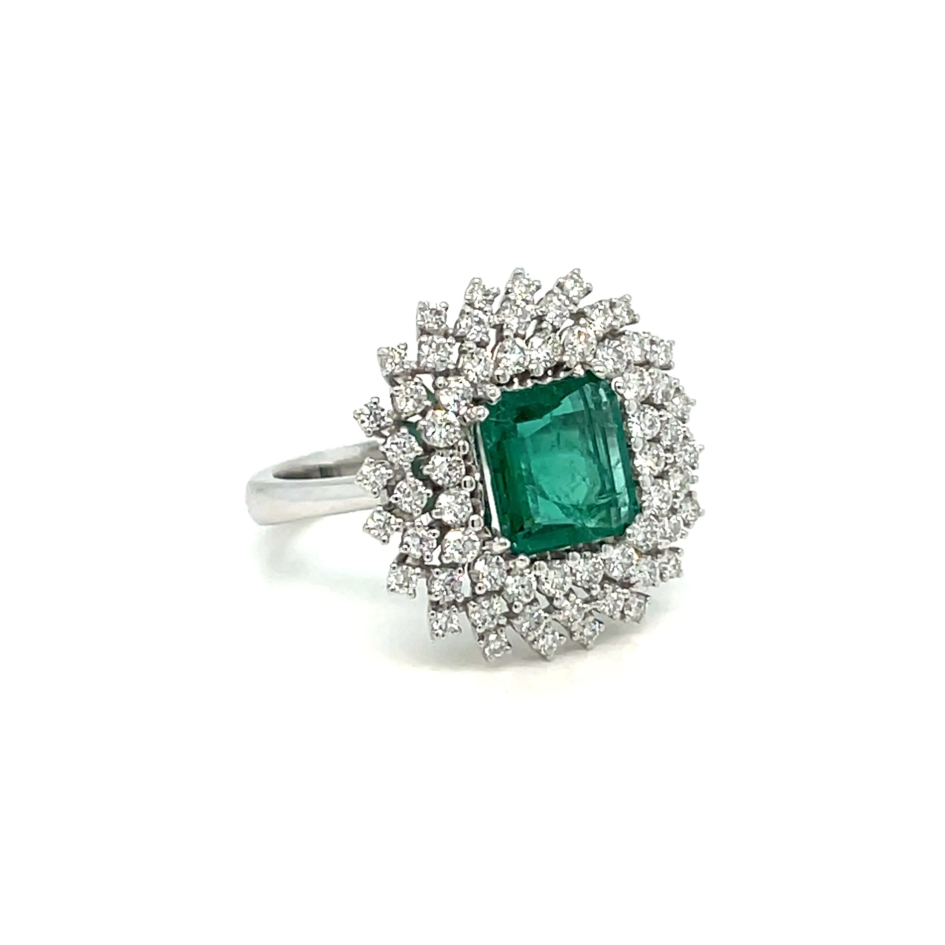 Vintage Colombian Emerald Diamond Gold Cluster Ring