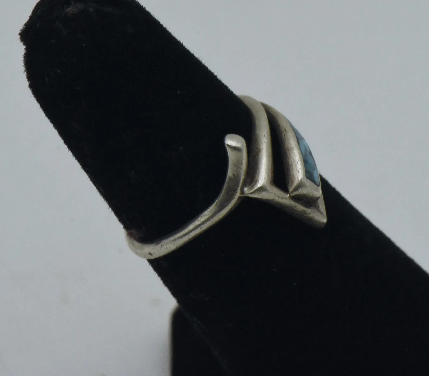 Vintage Sterling Silver Modern Design Bypass Ring - Size 4